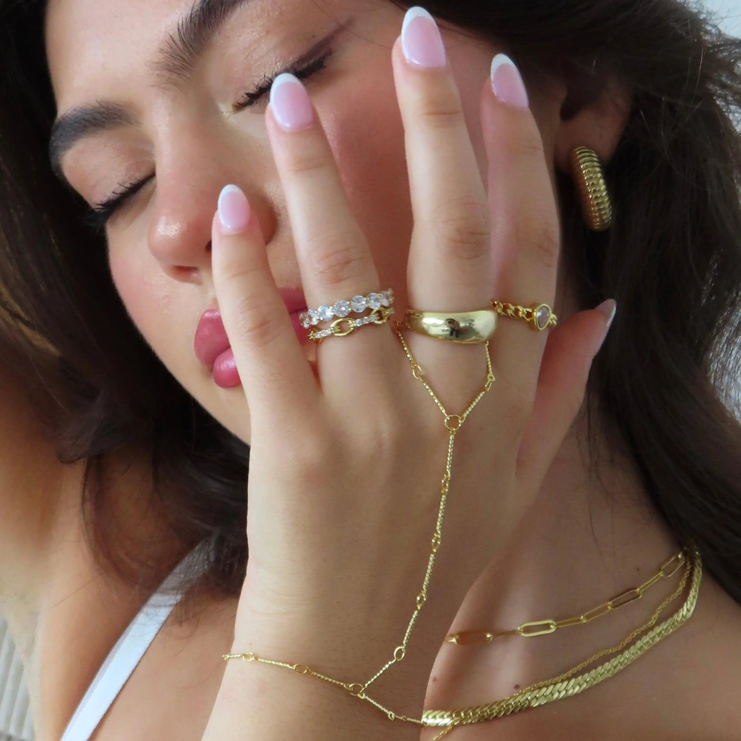 EVRY JEWELS Gold or Silver Plated Women'S Hypoallergenic Bar Hand Chain
