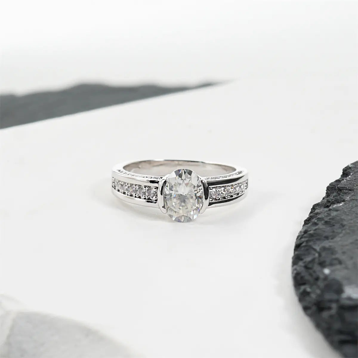 Moissanite 1.5Ct Fortune Glow Oval Ring Wedding Engagement Anniversary Valentine'S Day Romantic Elegant Gift Daily Wear